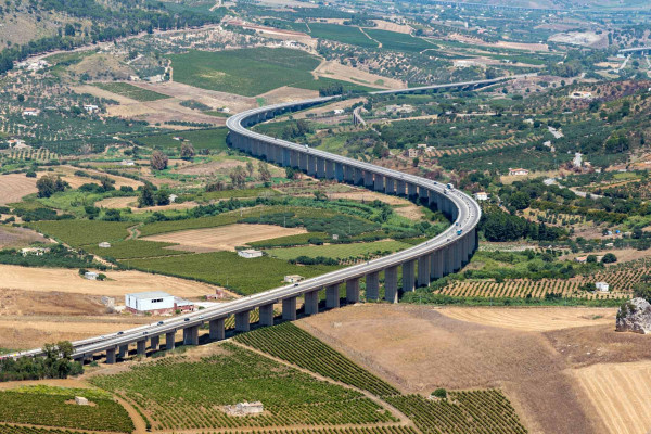 Estudios geológicos · Ingenieros Geotécnicos y Geofísicos Les Preses